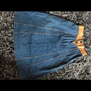 Vintage high wasted jean skirt